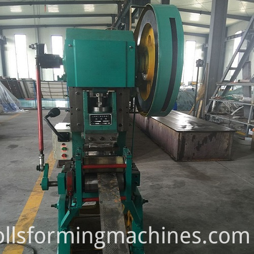 Metal Roller Door Machines Color Steel Garage Door Machinery Steel Shutter Door Slide Making Machine